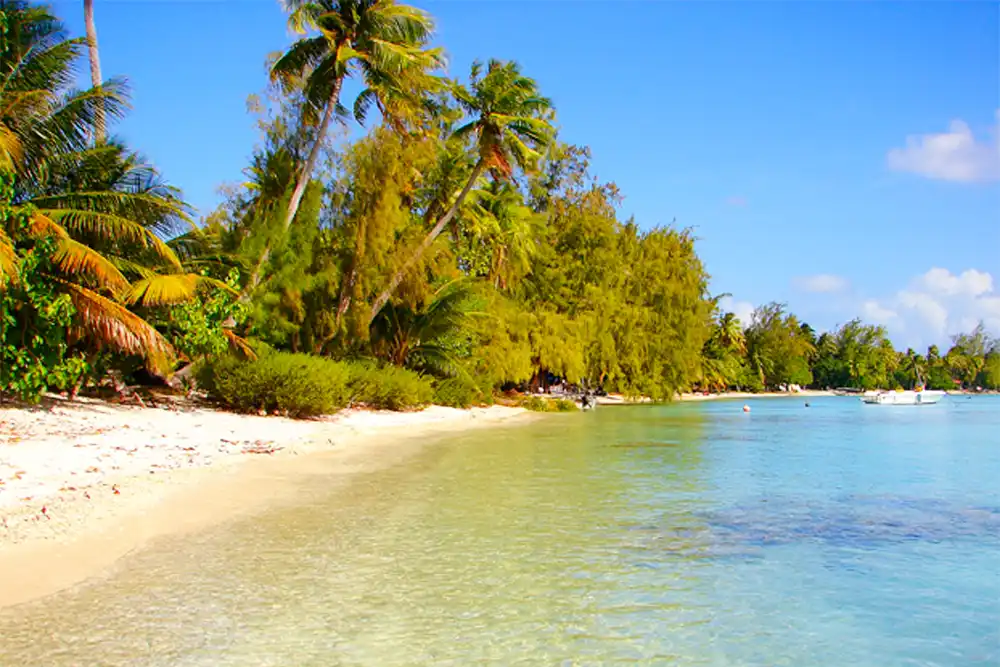 Tiahura Beach